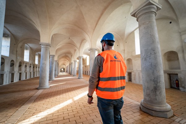 Konírny hospodářského dvora v Zákupech po náročné rekonstrukci znovu září