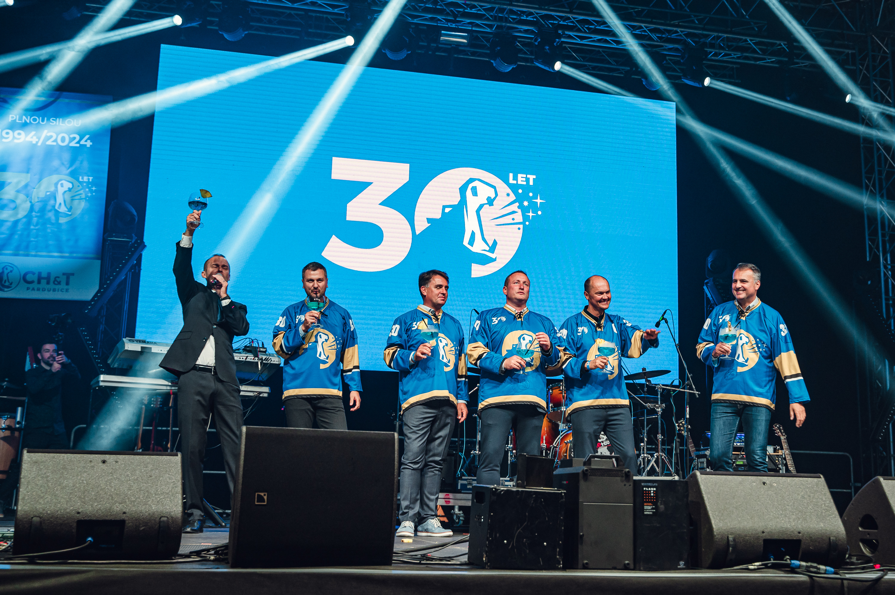 Vzpomínka na Hroší mejdan - fotogalerie a aftermovie